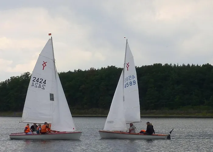 Rechts Tatil Evi Langenwolschendorf
